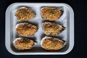 Baked oysters with creamy leek and mushrooms