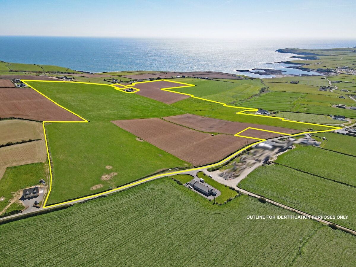 The 60-acre farm 'presents a rare opportunity to acquire top quality lands in a most spectacular and unique location, overlooking the Old Head of Kinsale, Dooneen Bay, Bullens Bay and the Atlantic Ocean'. The 60-acre farm 'presents a rare opportunity to acquire top quality lands in a most spectacular and unique location, overlooking the Old Head of Kinsale, Dooneen Bay, Bullens Bay and the Atlantic Ocean'.