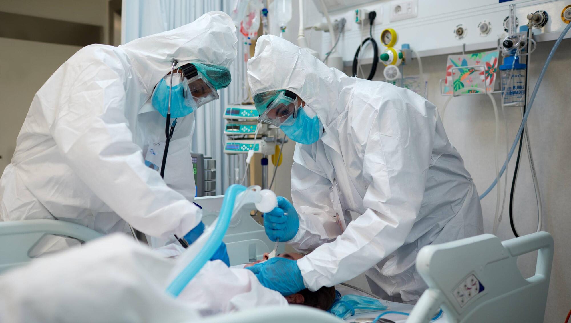 Surgeries involving heart-lung machines may be cancelled when perfusionists strike