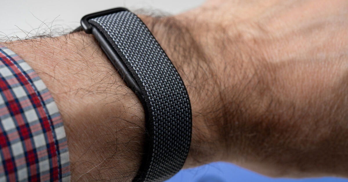 Discreet, data-driven, and screen-free: The Google Fitbit Air review