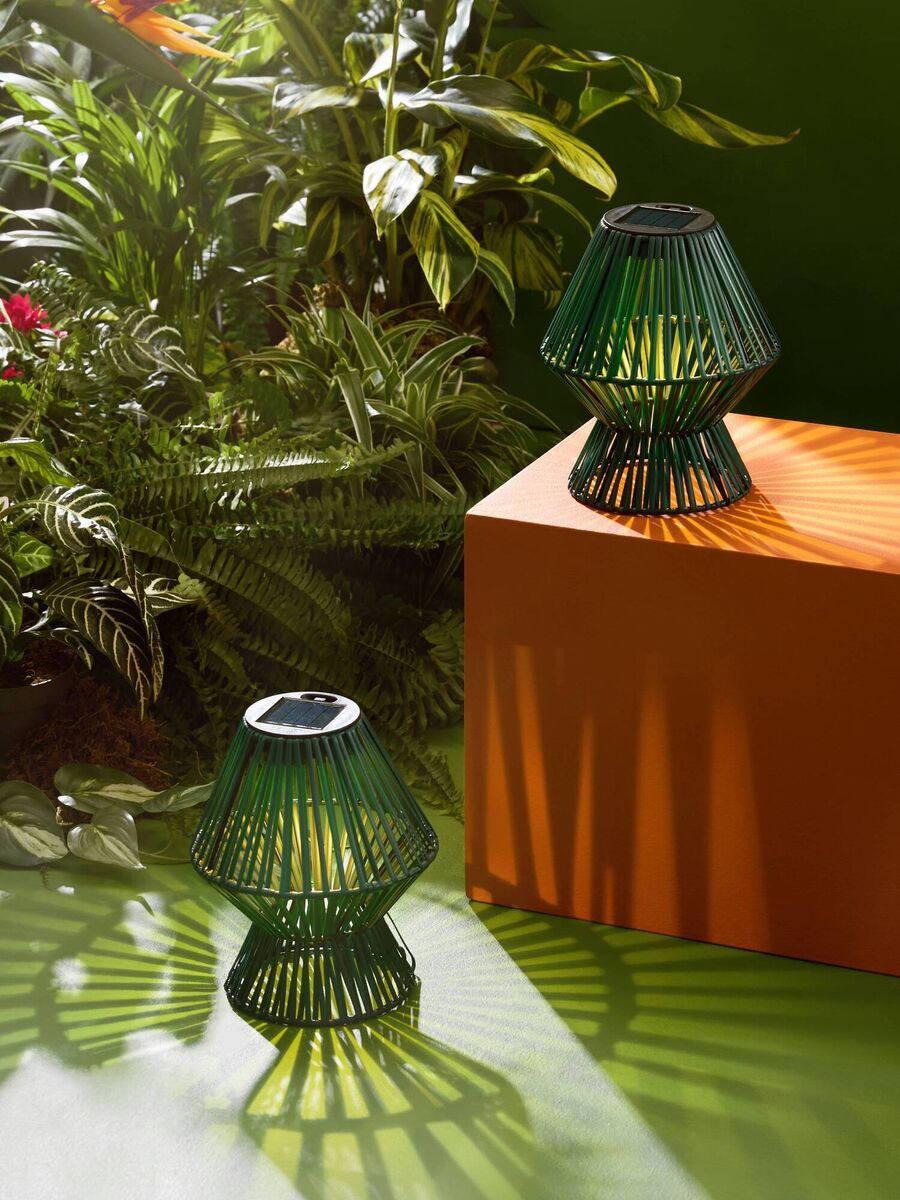 Inexpensive solar pieces have varying levels of quality. Look for batteries that can be replaced, rather than being sealed into the unit; lantern, €7, Penneys. Inexpensive solar pieces have varying levels of quality. Look for batteries that can be replaced, rather than being sealed into the unit; lantern, €7, Penneys.