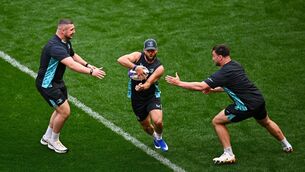 <p>MOVING ON: Jamison Gibson-Park, centre, takes on teammates Jerry Cahir and Rónan Kelleher during the captain's run at San Mamés Stadium in Bilbao. Picture: Seb Daly/Sportsfile</p>