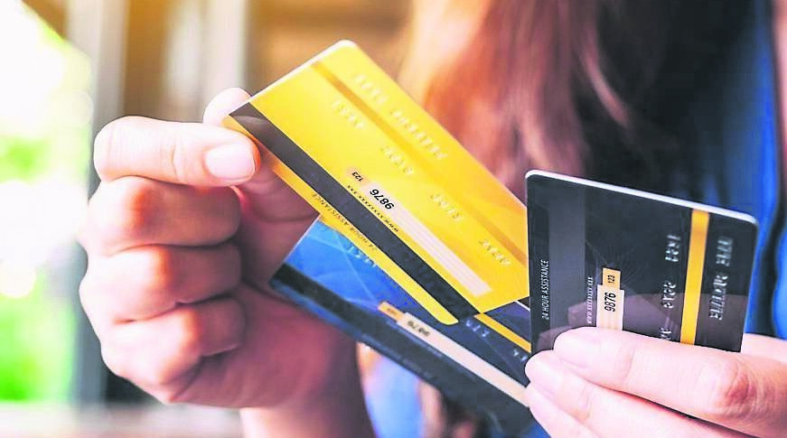 Bank warns of rise in tap-to-pay scams in busy summer months