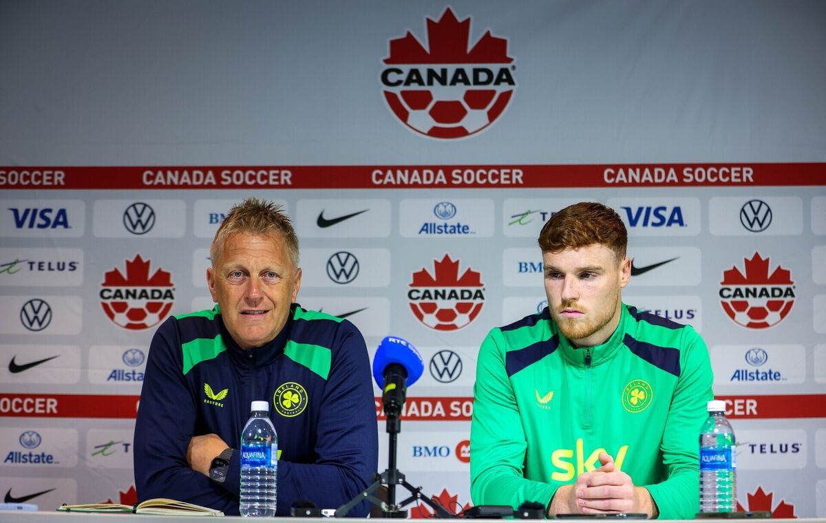 Head coach Heimir Hallgrímsson and Jake O'Brien. Picture: INPHO/Ryan Byrne