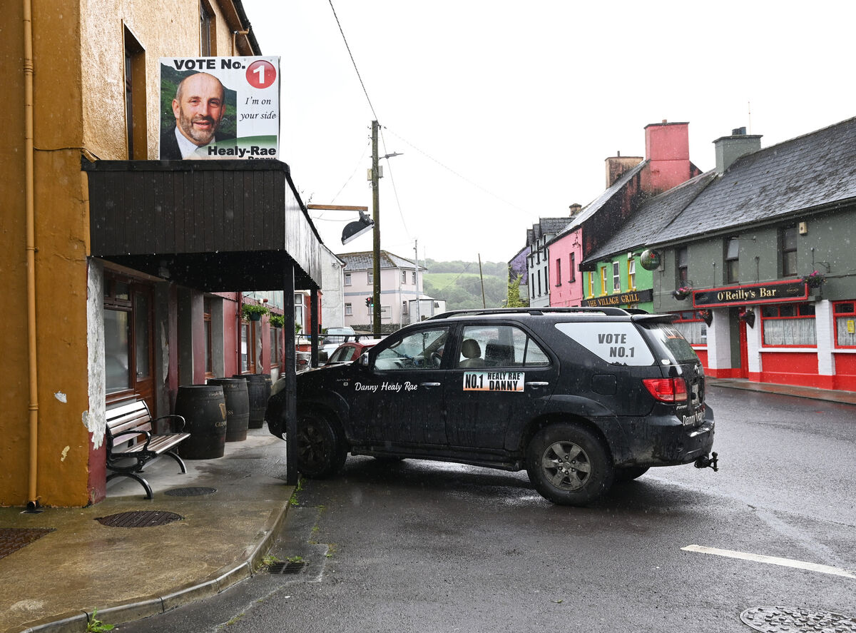 Danny Healy-Rae's car outside the Healy-Rae bar in Kilgarvan. Picture: Eddie O'Hare Danny Healy-Rae's car outside the Healy-Rae bar in Kilgarvan. Picture: Eddie O'Hare