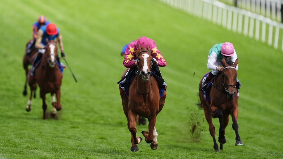 Joseph O'Brien's Thundering On powers clear for brilliant Oaks victory