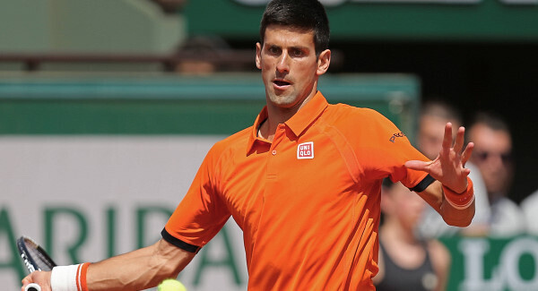 Djokovic earns straight-sets win