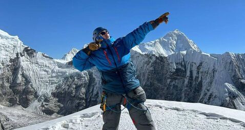 Youngest Irish person to climb Everest: How a day in the ‘death zone’ led to a once-in-a-lifetime achievement