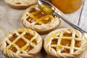 Mini Apricot Tarts