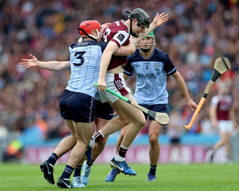 Dublin’s Paddy Smyth and Dónal Burke in action against Jason Rabbitte of Galway during the Leinster SHC final. Pic: ©INPHO/James Crombie Dublin’s Paddy Smyth and Dónal Burke in action against Jason Rabbitte of Galway during the Leinster SHC final. Pic: ©INPHO/James Crombie