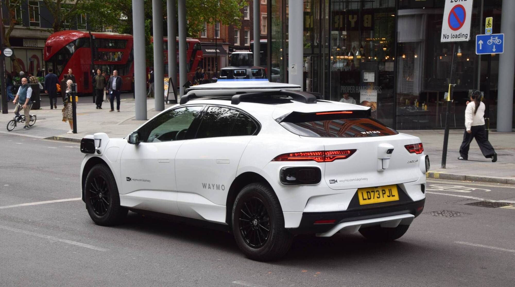 Self-driving cars could be introduced on Irish roads in a controlled rollout, experts say