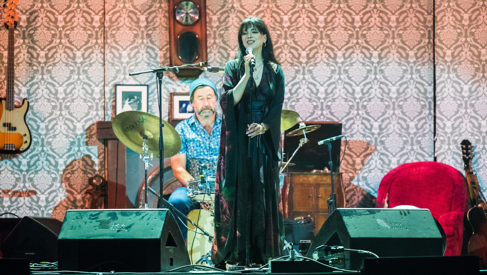 Imelda May brought everyone into her sitting room at Live at the Marquee, Cork. Picture: David Creedon