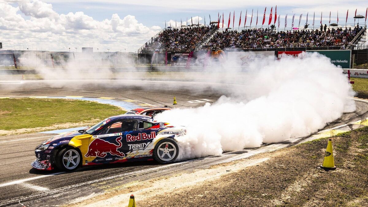 'Launching a 1000 brake horsepower car over the hill at 100mph, it's hard to explain that buzz'