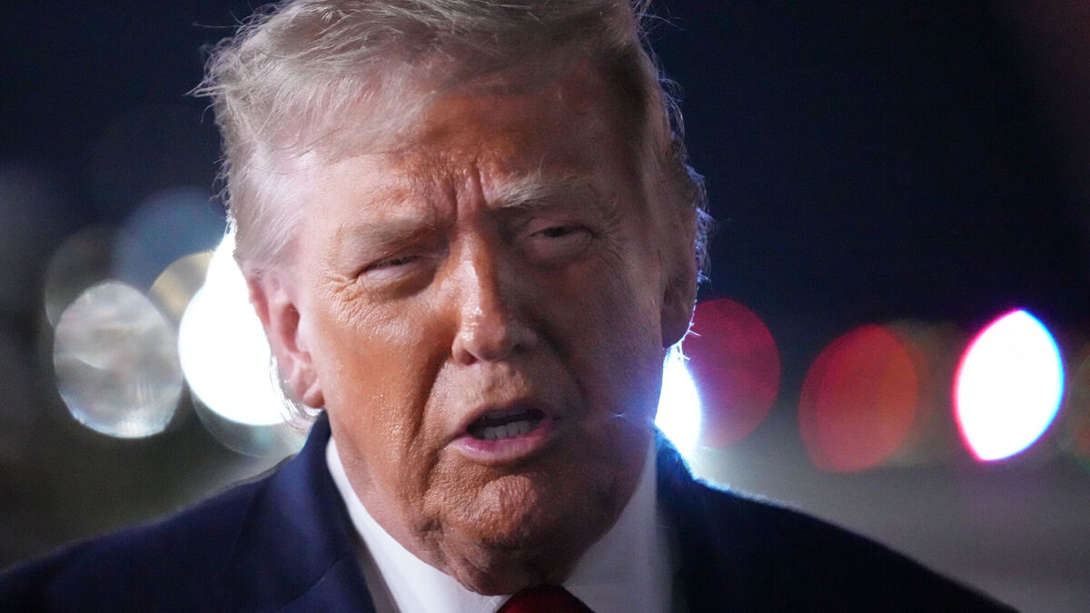 Trump veers toward exit in Iran war but risks loom