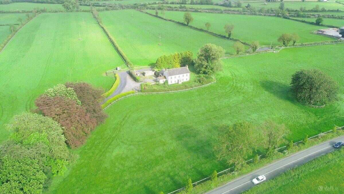 The head-turning farmhouse is a period property of substantial proportions.