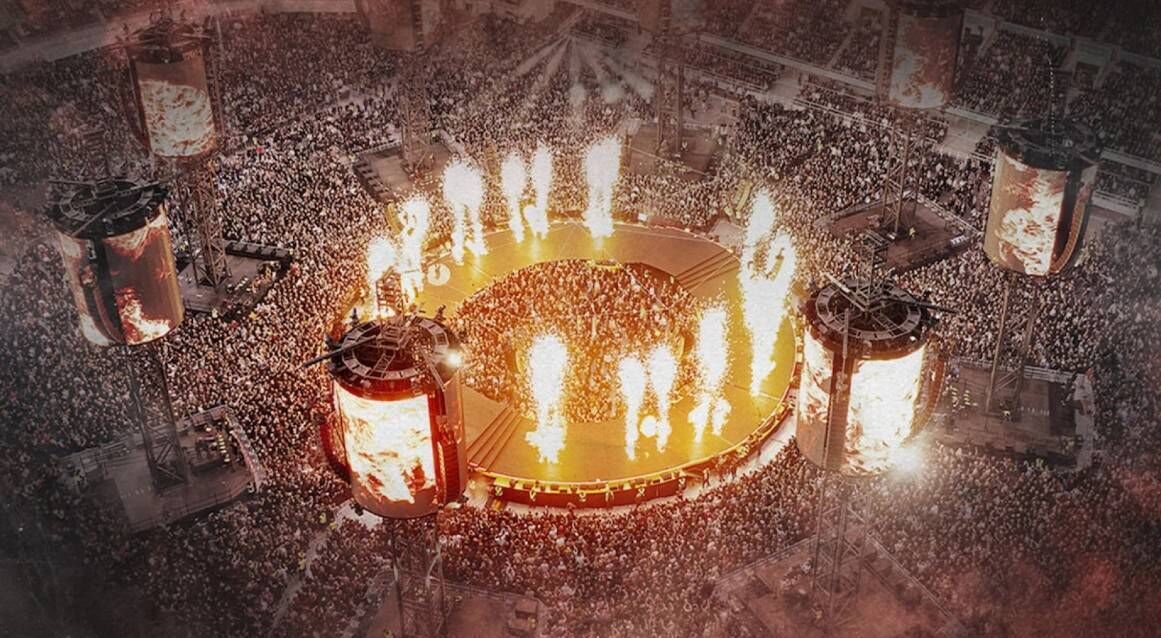 Metallica's 'in-the-round' stage. 