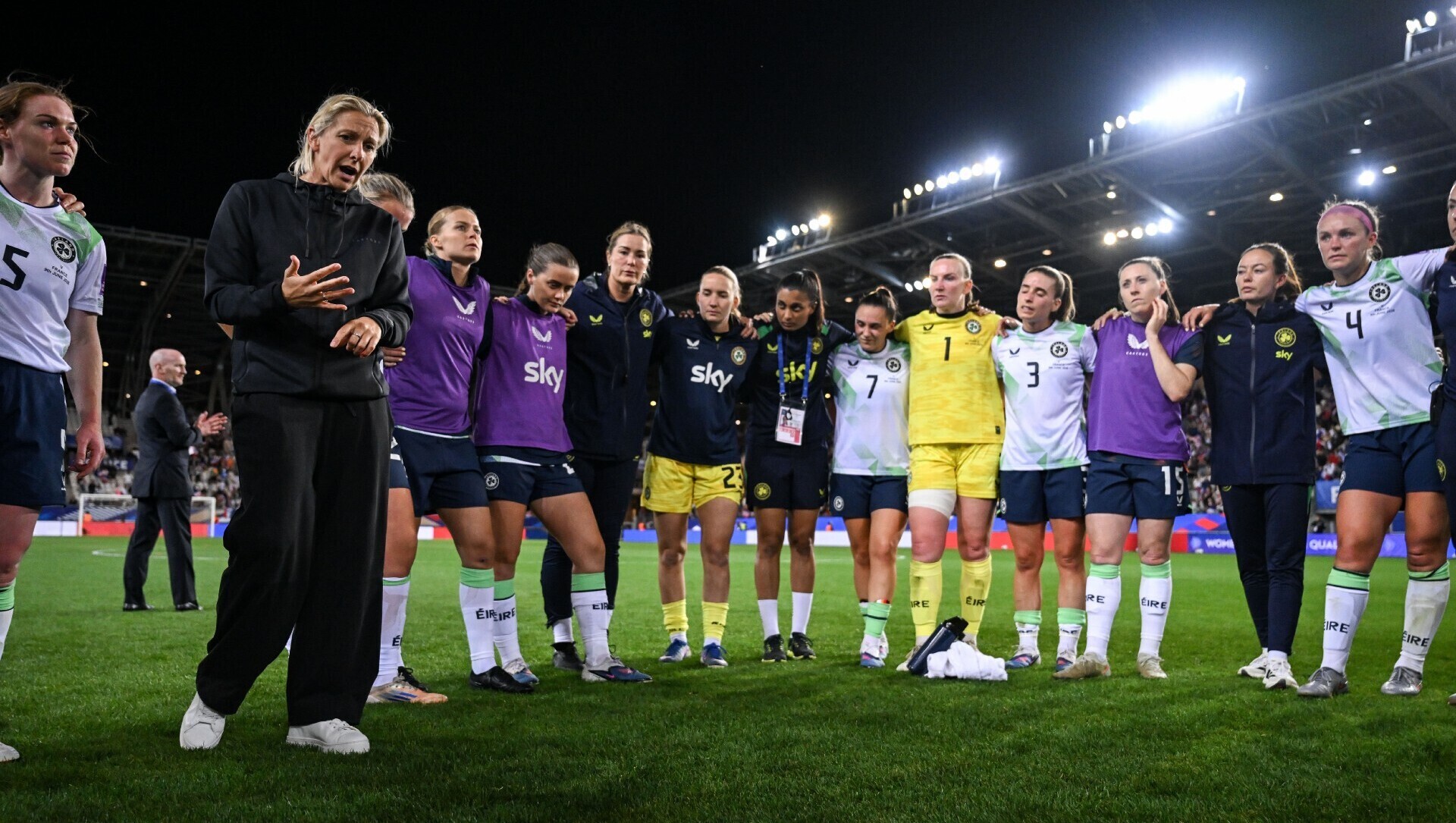 Carla Ward: 'If you're going to get to a World Cup, you've got to beat the best'