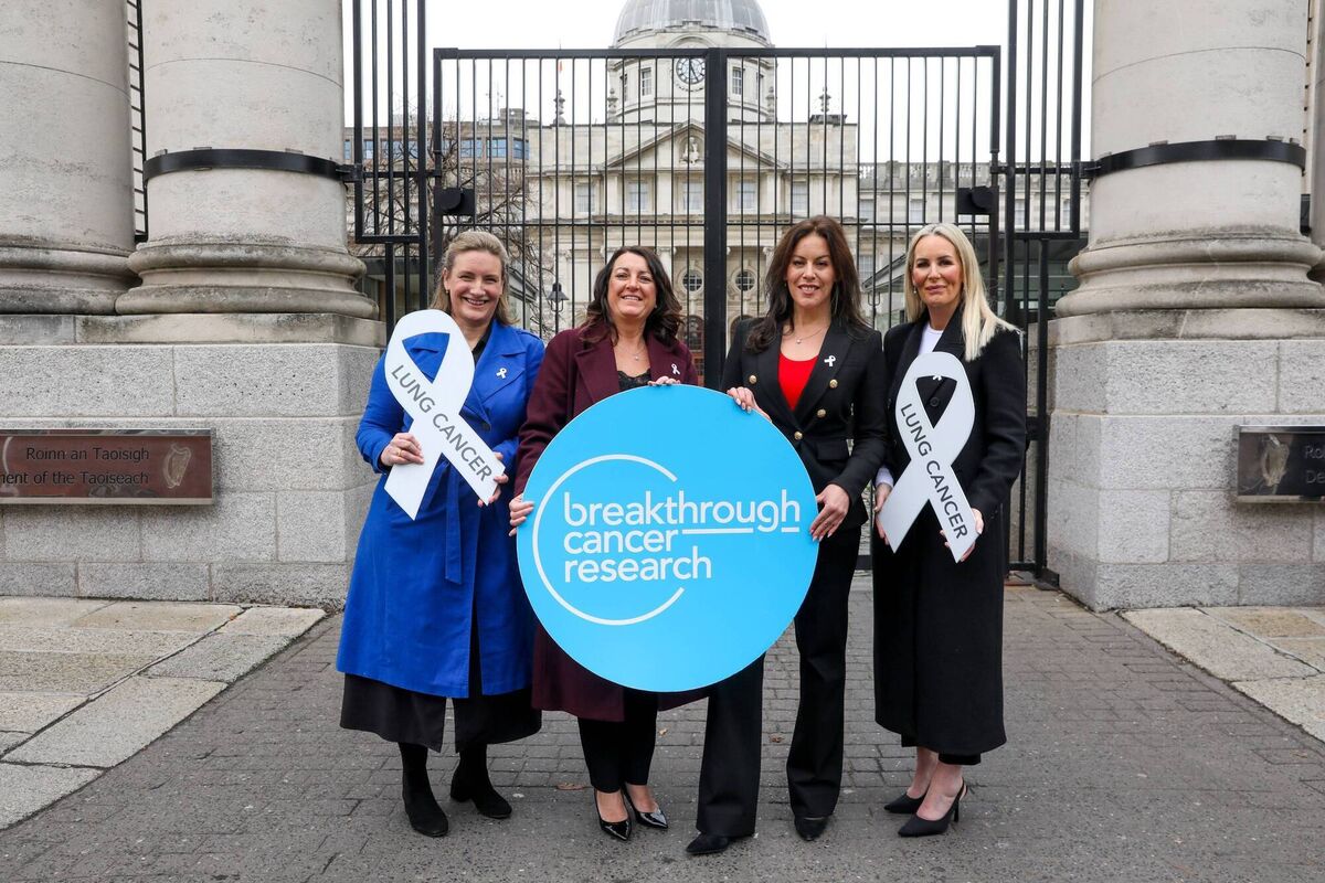 Breakthrough Cancer Research chief executive Orla Dolan; lung cancer survivor Samantha Vaughan; minister for health Jennifer Carroll MacNeill; and lung cancer survivor Gillian Ryan launch Ireland’s white ribbon for lung cancer at Leinster House. Picture: Maxwells Breakthrough Cancer Research chief executive Orla Dolan; lung cancer survivor Samantha Vaughan; minister for health Jennifer Carroll MacNeill; and lung cancer survivor Gillian Ryan launch Ireland’s white ribbon for lung cancer at Leinster House. Picture: Maxwells