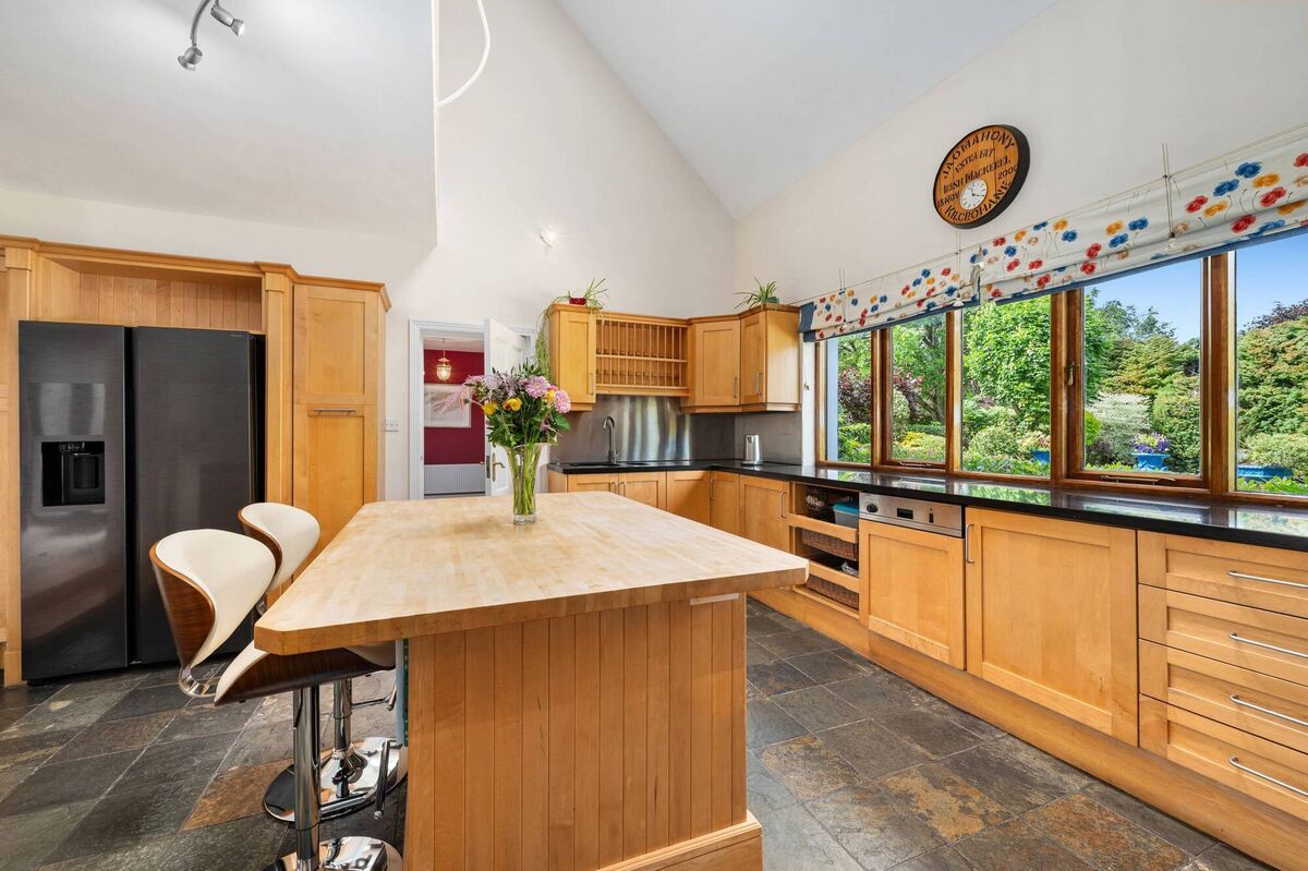 Country-style kitchen Country-style kitchen