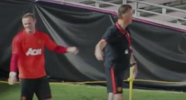 Louis Van Gaal: People ‘can’t understand’ Wayne Rooney when he speaks
