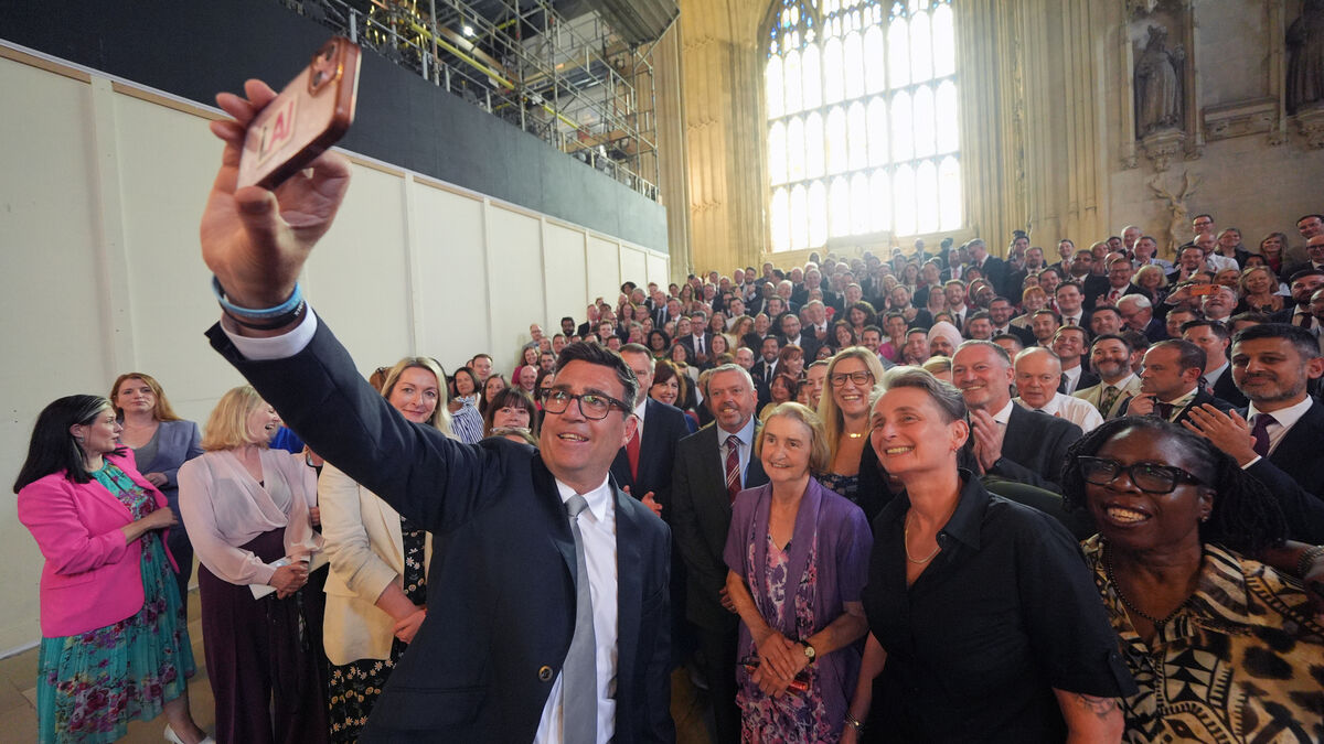 Andy Burnham arrives in Westminster as Labour MPs pay homage to the King of the North