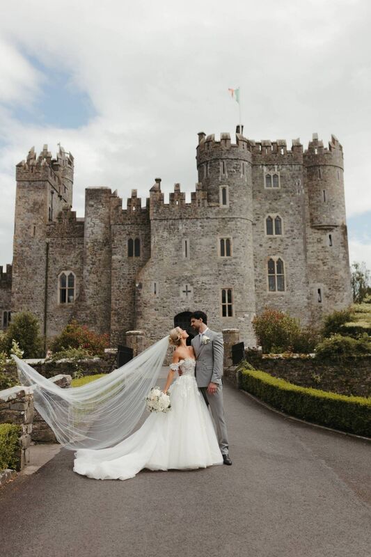 Laura Nolan and Matthew MaNabb on her wedding day. Picture: Guilherme Resende & Edgar Camargo @guilhermertds Laura Nolan and Matthew MaNabb on her wedding day. Picture: Guilherme Resende & Edgar Camargo @guilhermertds