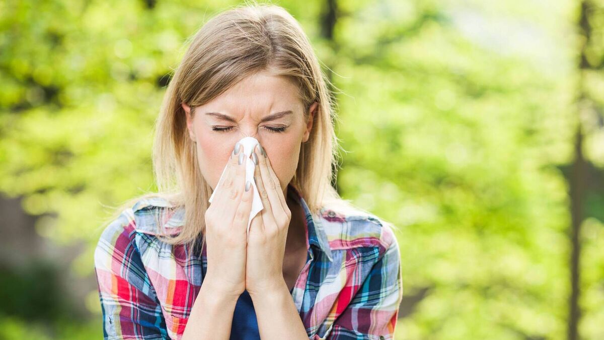 How to deal with hay fever as pollen counts rise amid change in temperature
