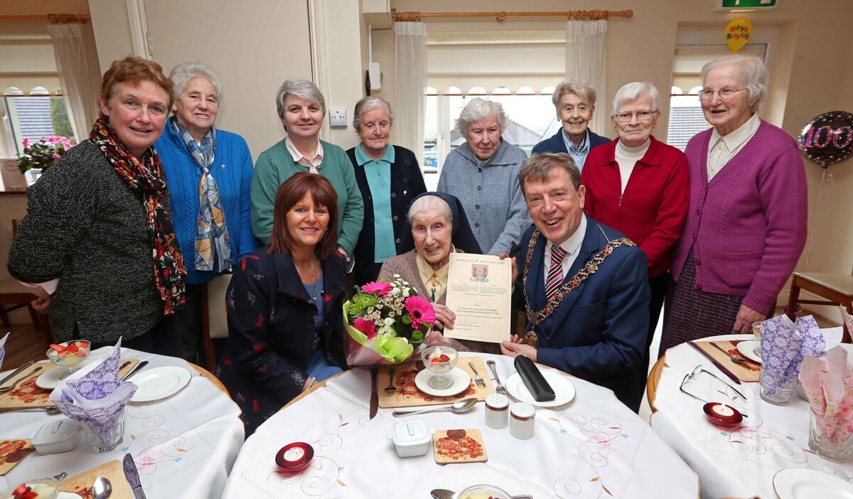 Sr Colette Hickey at her 100th birthday celebration at her home in Baile an Aoire, Montenotte, Cork, in 2018 with Georgina and Tony Fitzgerald and, back row: Sr Jane Murphy, Sr Brid Mullins, Sr Shirley O’Sullivan, Sr Una O’Dwyer, Sr Cecilia Taylor, Sr Marie Jo Crean, Sr Evelyn Graney, and Sr Gertrude Tangney. File picture: Jim Coughlan