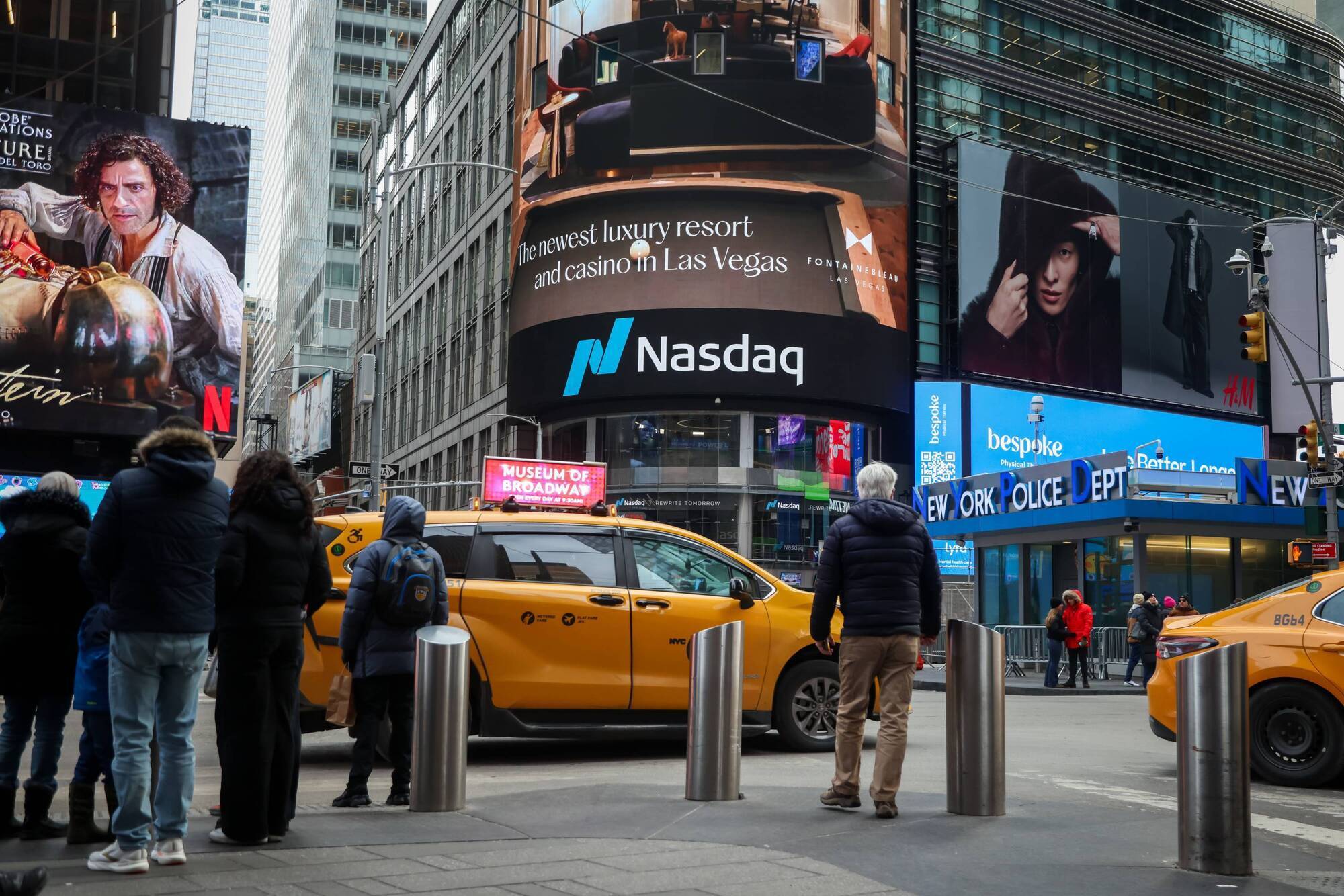 Tech stocks slide as global markets get wake-up call on AI