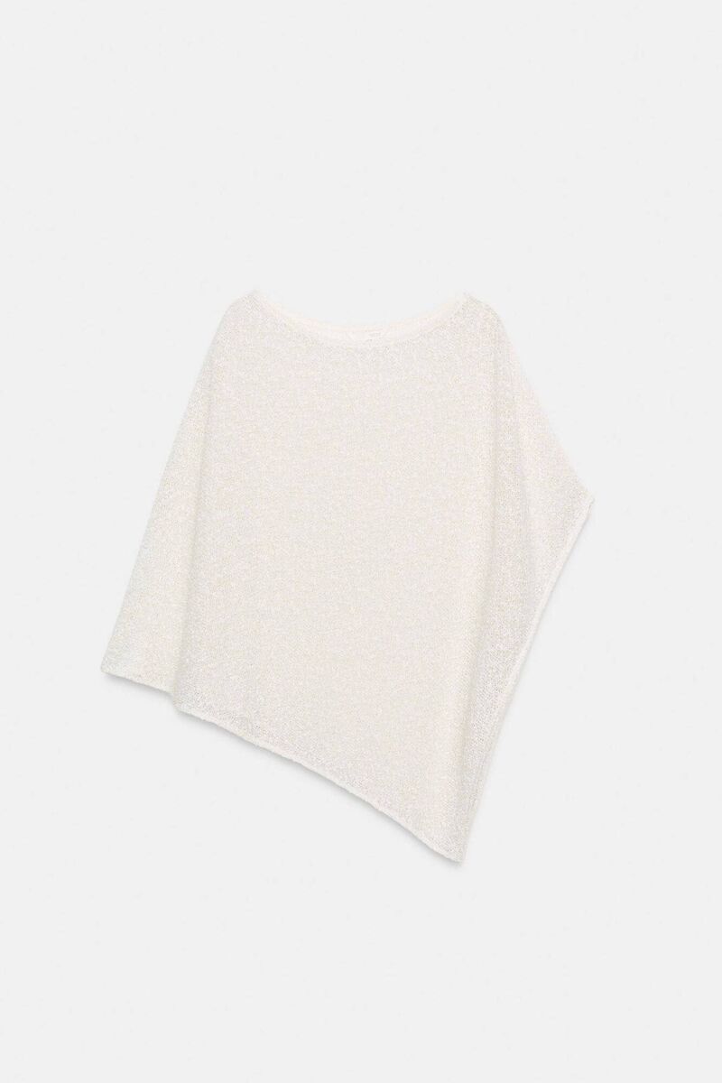 Metallic Thread Cape, €25.95, Zara Metallic Thread Cape, €25.95, Zara