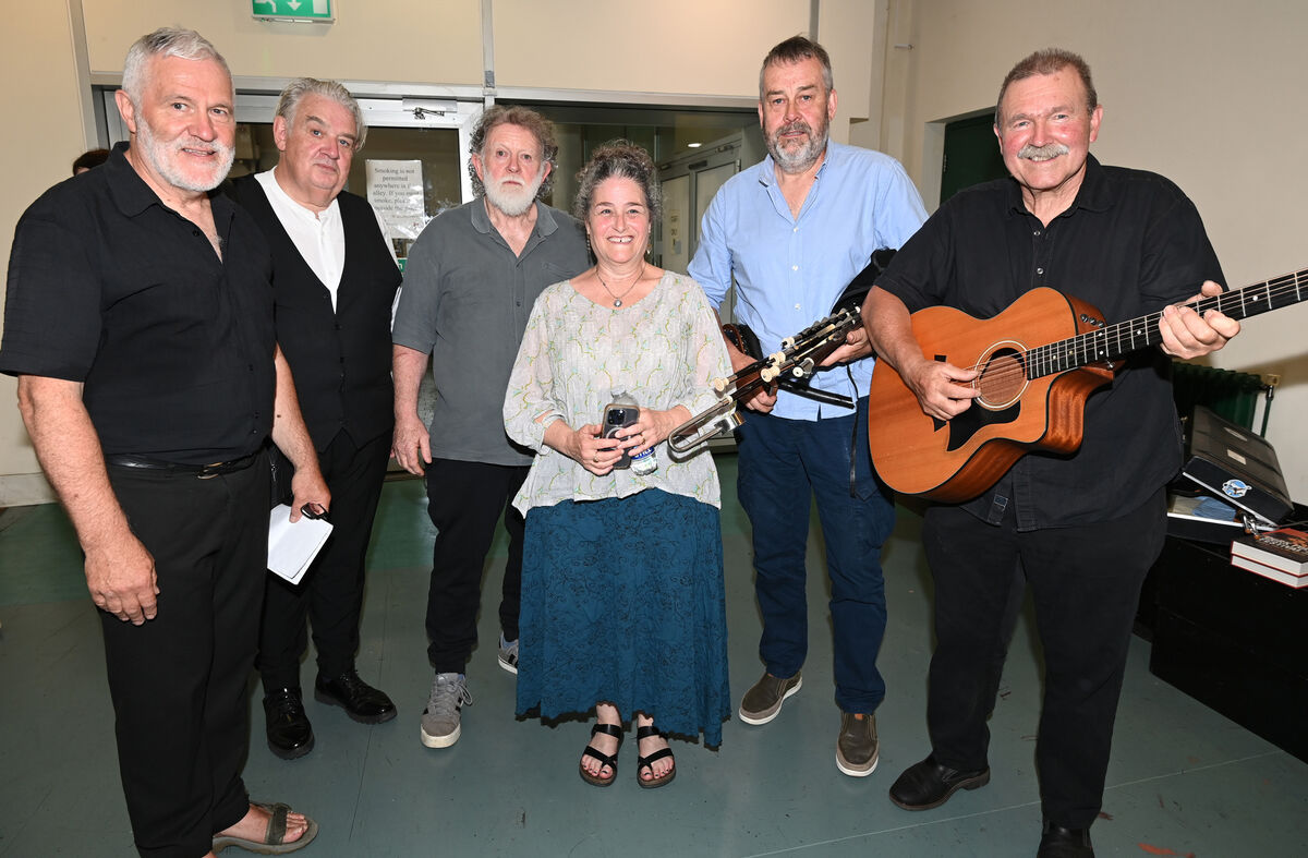  Gig organiser William Hammond, with Conal Creedon, Darby Crowley (Jimmy Crowley's brother), Marla Fibish, Eóin Ó'Riabhaigh and Johnny 'Fang' Murphy at Cork City Hall. Pictures: Eddie O'Hare 