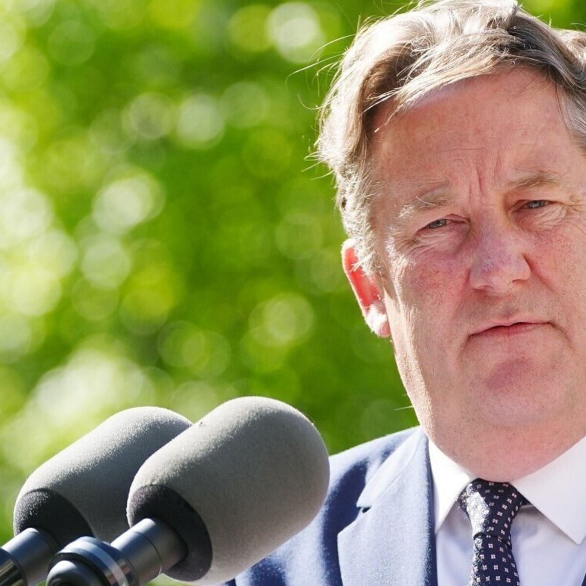 irishexaminer.com - David Forsythe - No contactless payment system on public transport outside Dublin until after 2028, minister says