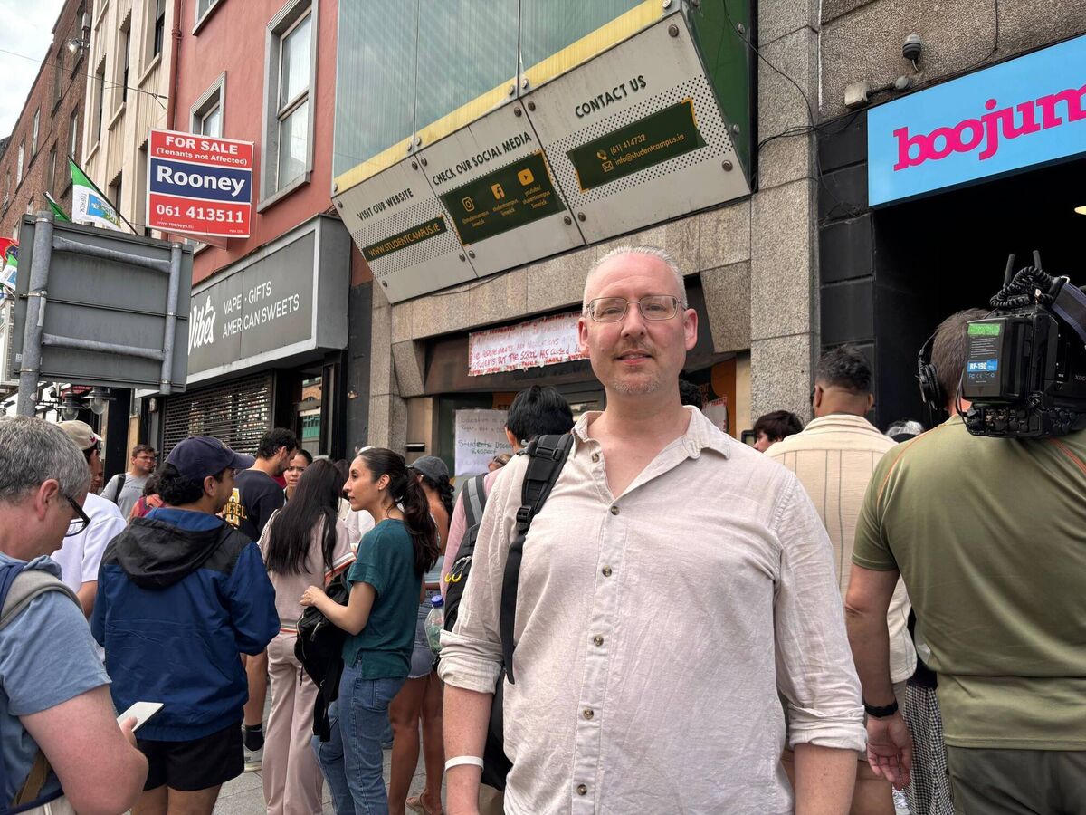 Teacher Simon Deevy said some teachers are owed €5,000. 