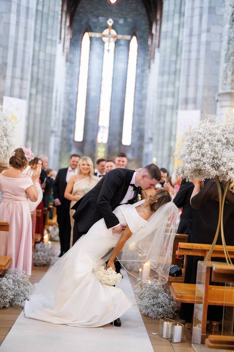 Jenna Browne and Aodhán Lonergan. Pictures: Padraig Healy Wedding Photography 