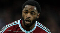 West Ham re-sign Alex Song for another year
