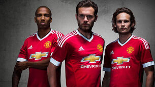 United go retro with new kit
