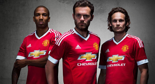 United go retro with new kit