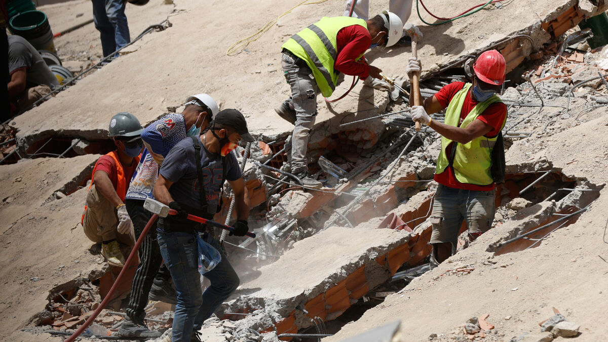 Death toll from Venezuela earthquakes rises to 920