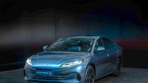 <p>BYD Seal 6 DM-i review: Great value and impressive range, but the driving experience leaves plenty to be desired.</p>