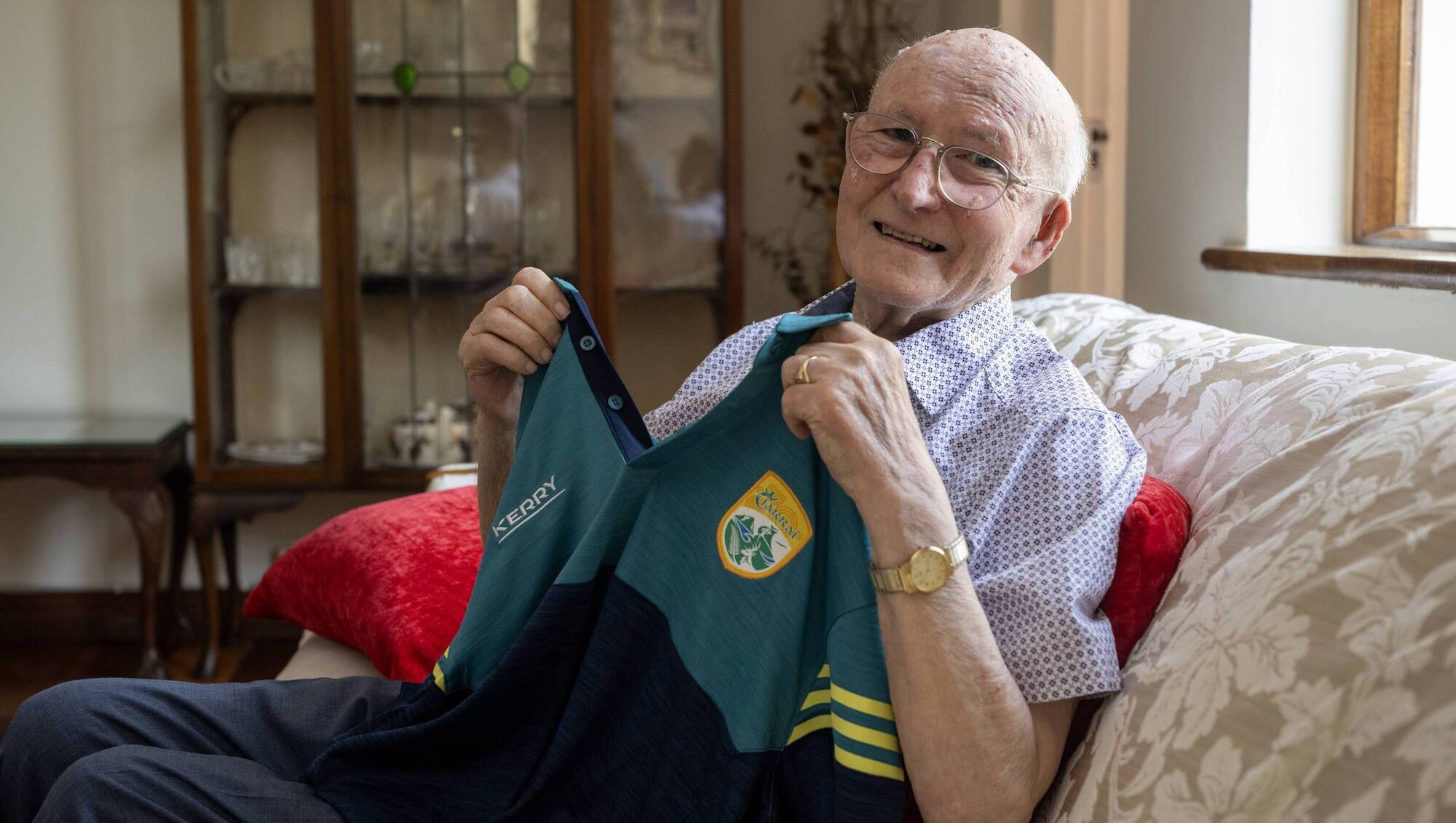 Kerry's oldest active fan Donal Leahy, 95, from Tralee. Mr Leahy is flying up on Saturday to the Kerry game against Tyrone at Croke Park and down home again on Sunday. Picture: Domnick Walsh