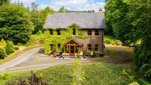 <p>Toonlane, Ballymakeera, Macroom, County Cork for sale with Killian Lynch, Auctioneers, Valuers &amp; Estate Agents</p>