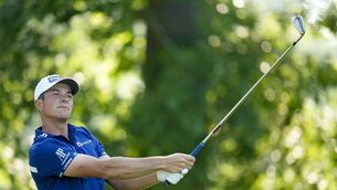 <p>Viktor Hovland capped off a gritty rally when he made a 7-foot birdie putt on the first playoff hole Monday morning and won the Travelers Championship. Pic: AP Photo/Jeff Roberson.</p>