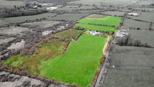 <p>Marked aerial photo of the 17-acre holding at Moanlahan, Kildinane, Co. Cork.</p>