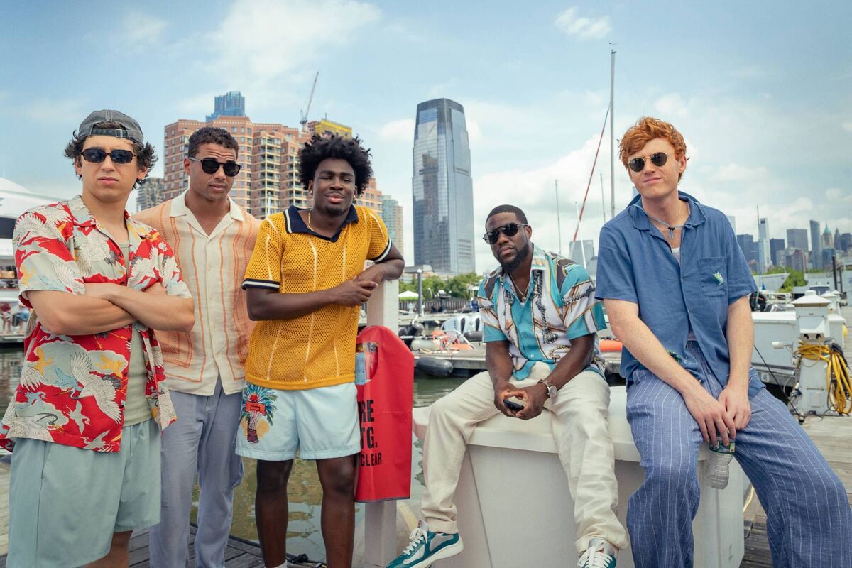 (Left to right) Marcello Hernandez as Nick, Mason Gooding as Mason, Kam Patterson as Freshman, Kevin Hart as Joe and Ben Marshall as Hunter in 72 Hours. Photo: Alan Markfield/Netflix © 2026 (Left to right) Marcello Hernandez as Nick, Mason Gooding as Mason, Kam Patterson as Freshman, Kevin Hart as Joe and Ben Marshall as Hunter in 72 Hours. Photo: Alan Markfield/Netflix © 2026