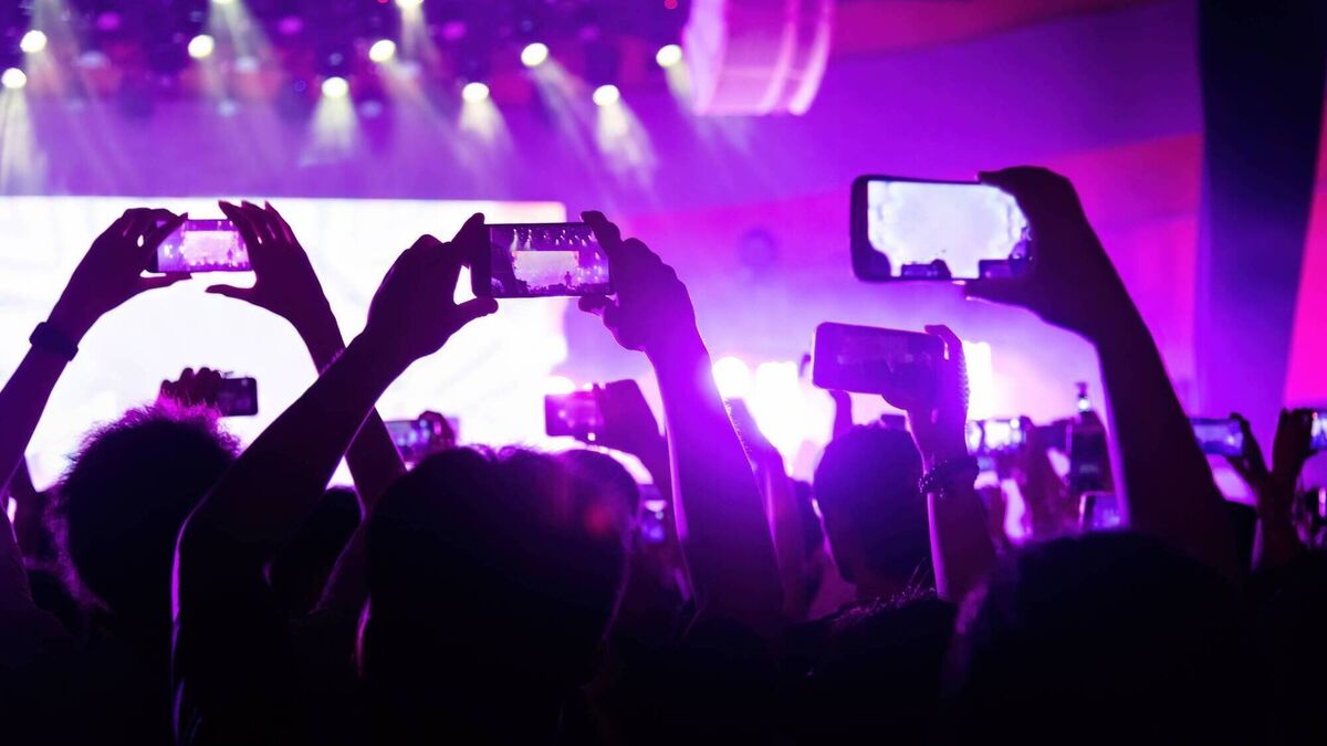 Diary of a Gen Z Student: I am team ‘use your phone at concerts’ — it's not that deep