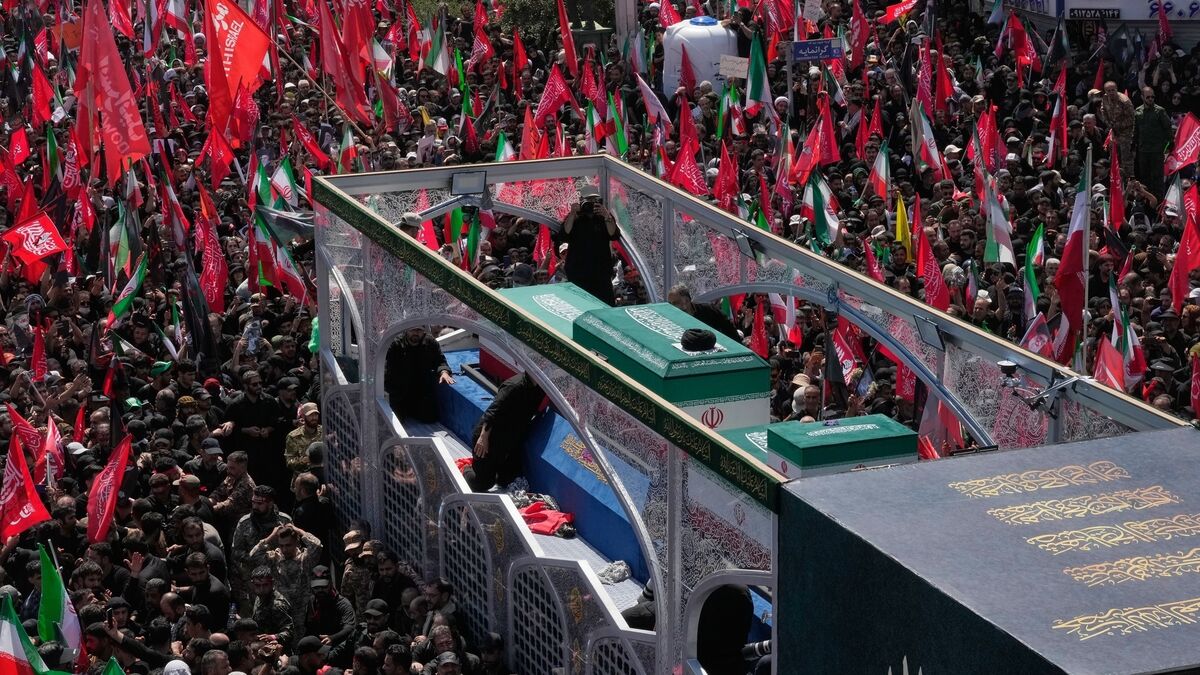 Thousands line funeral procession for Iranian supreme leader