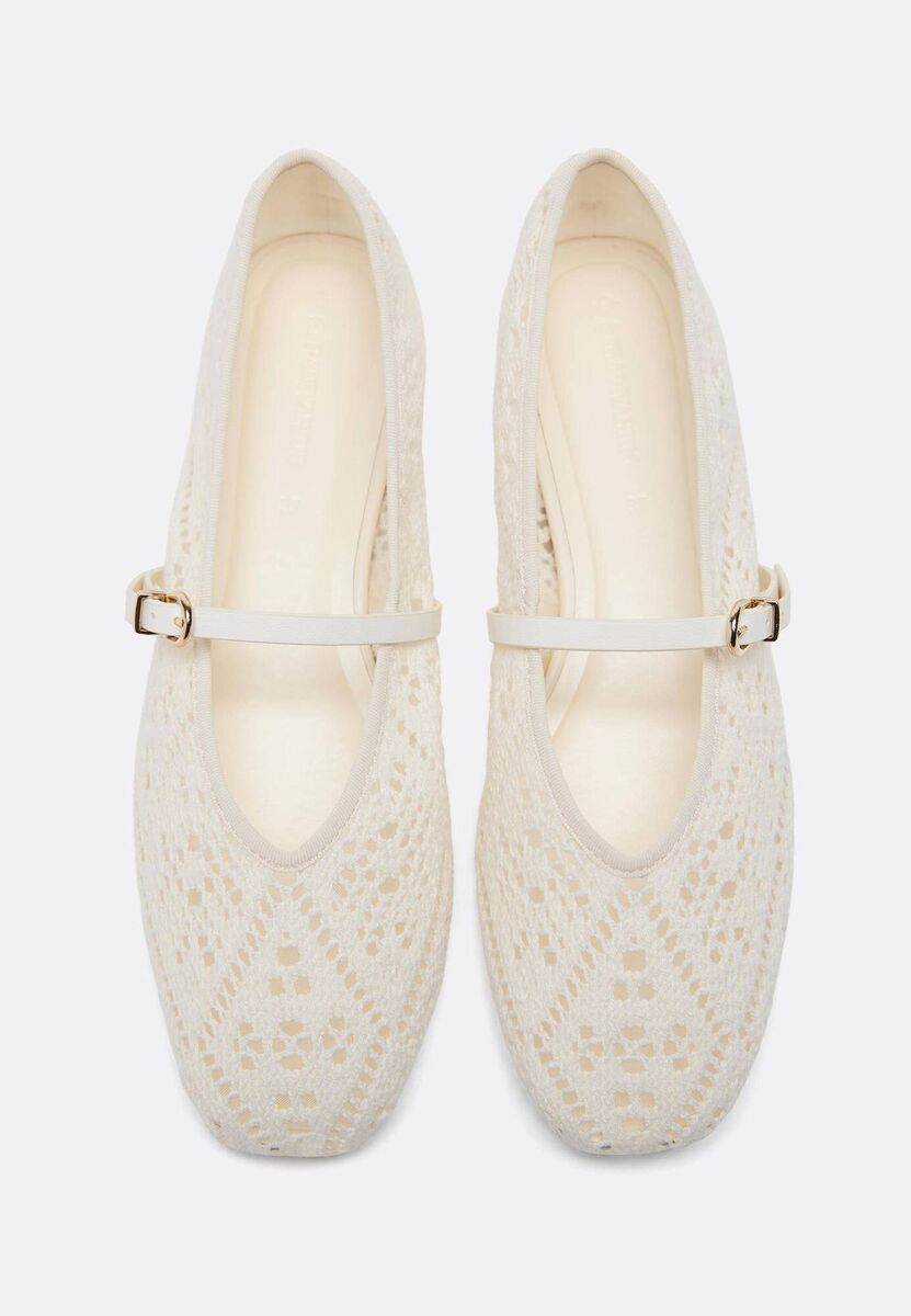 Crochet Ballet Flats, €35.99, Stradivarius Crochet Ballet Flats, €35.99, Stradivarius