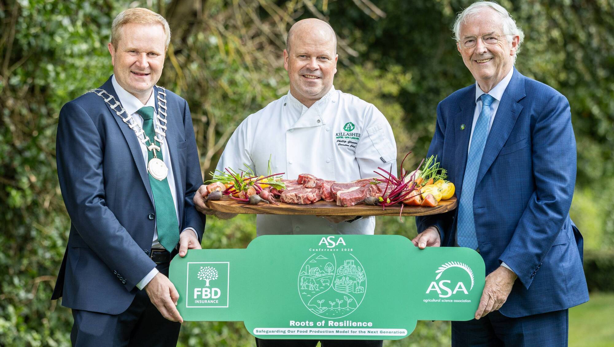 L-R: Mr. Dale Crammond (ASA President), Mr. Phillip Gleeson (Executive Head Chef, Killashee) & Dr. Michael Berkery (FBD Trust Chairman). The future of Ireland's food production system will be the central focus of this year’s conference under the theme, "Roots of Resilience: Safeguarding Our Food Production Model for the Next Generation. Picture: Finbarr O'Rourke 