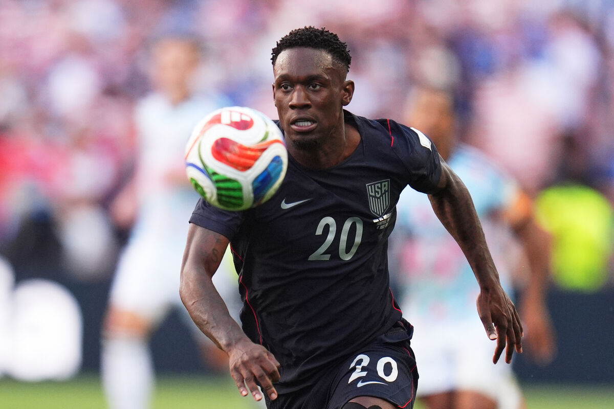 United States' Folarin Balogun goes for the ball during the World Cup round of 16 soccer match against Belgium. Pic: AP Photo/Manu Fernandez United States' Folarin Balogun goes for the ball during the World Cup round of 16 soccer match against Belgium. Pic: AP Photo/Manu Fernandez