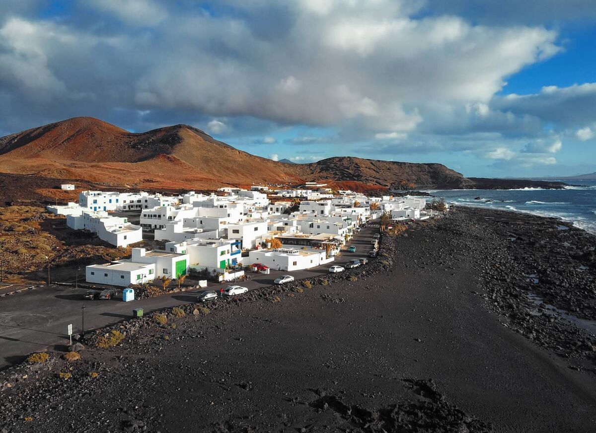 Stunning white houses in El Golfo, Lanzarote